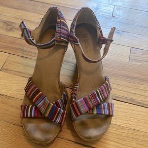 White Mountain colorful cork sandal heels